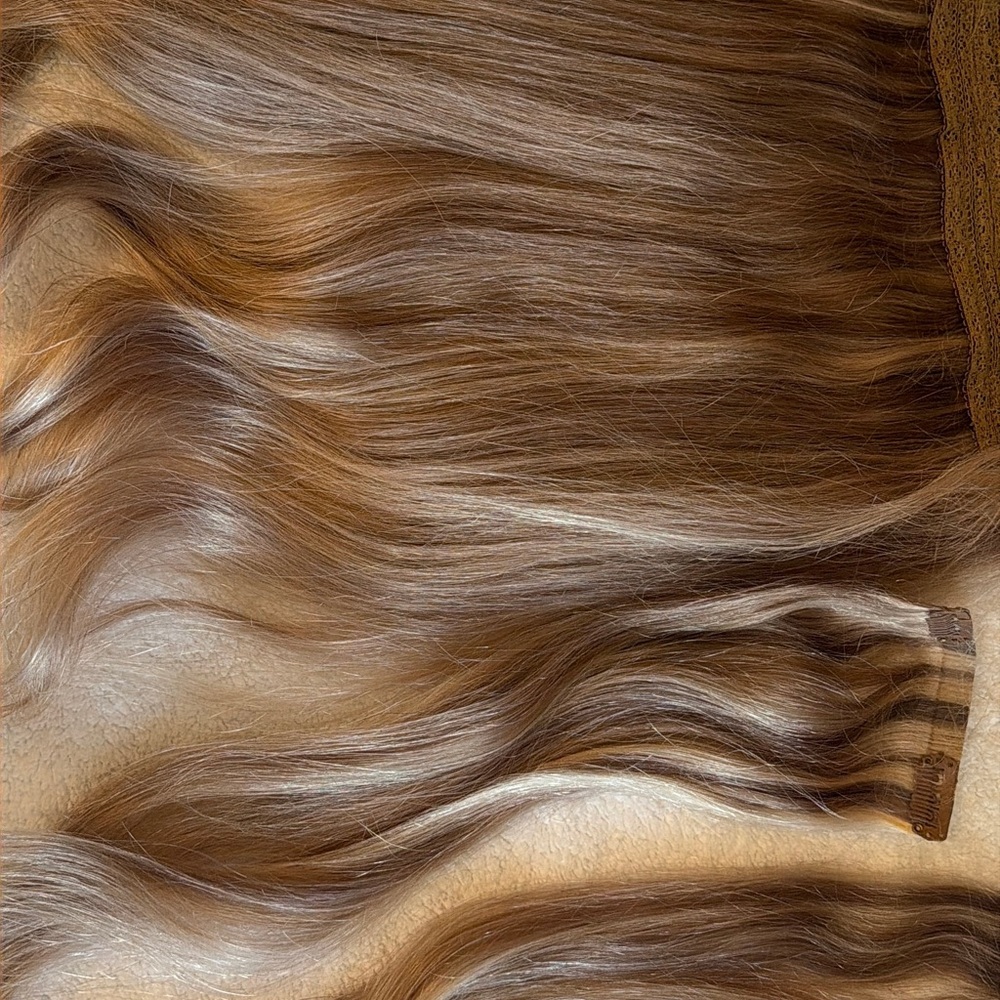 Luxy Halo Extension in Cream Blonde 16” NEVER WORN - Picture 5 of 5